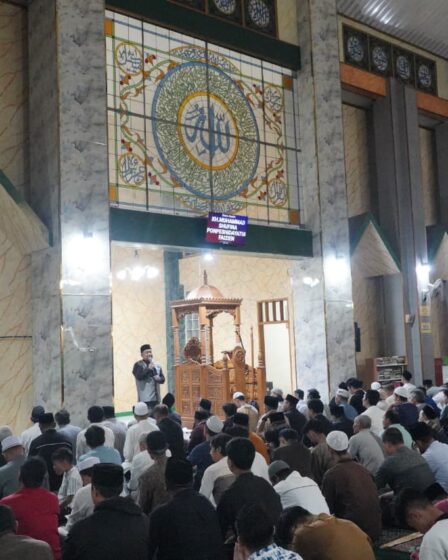 Bupati Garut himbou ASN dan Masyarakat Disiplin Kerja di Bulan Ramadan img 20260220 wa0006