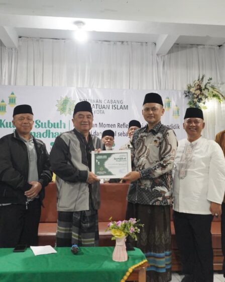 Bupati Garut Buka Paket Ramadhan 1447 H Persis Garut Kota, Tekankan Kebersihan Bagian dari Iman img 20260220 wa0007